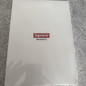 Supreme magnets factory sealed 100% Authentic